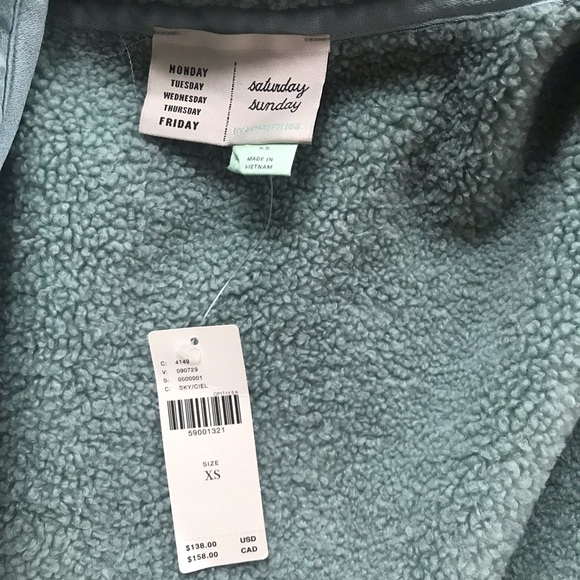 NWT Anthropologie Reversible Sherpa Jacket. Size XS - Picture 9 of 10